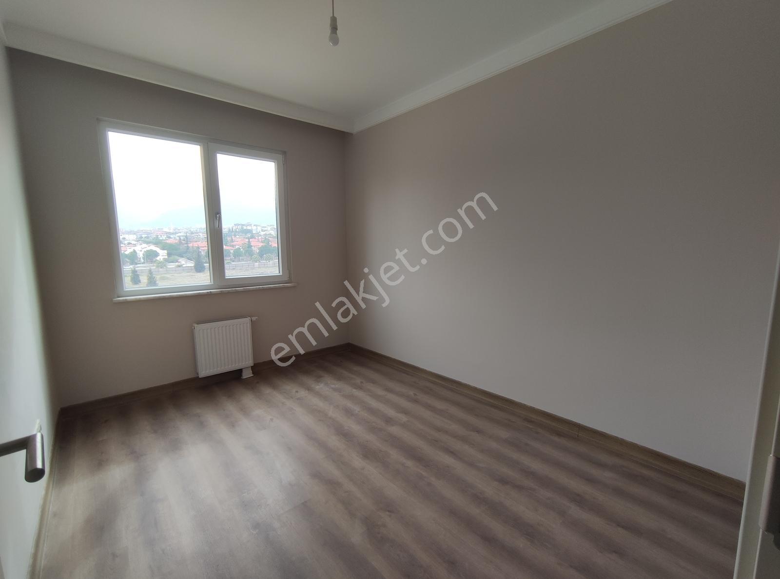 Denizli Evora Sitesi E Blok'da Kiralık Arakat 2+1 Daire - Görsel 6