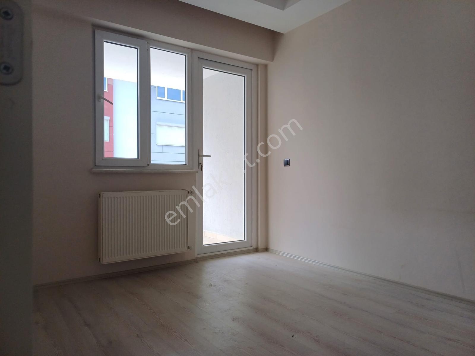 Gerzele Mah. 200 M2 4+1 Arakat Acill Satılık Daire.... - Görsel 13
