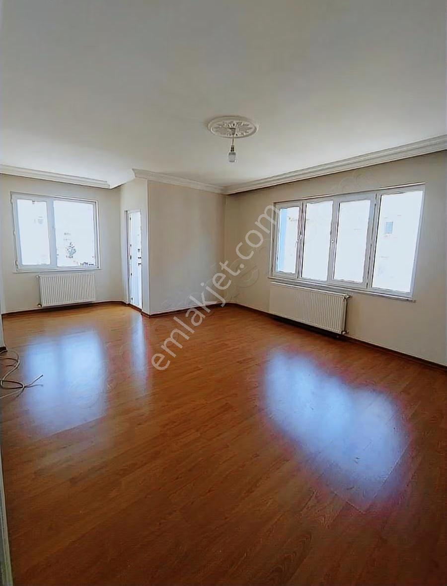 Yeni Mahalle Tramvay Durağına 50 Metre Altında Kiralık 3+1 Daire - Görsel 12