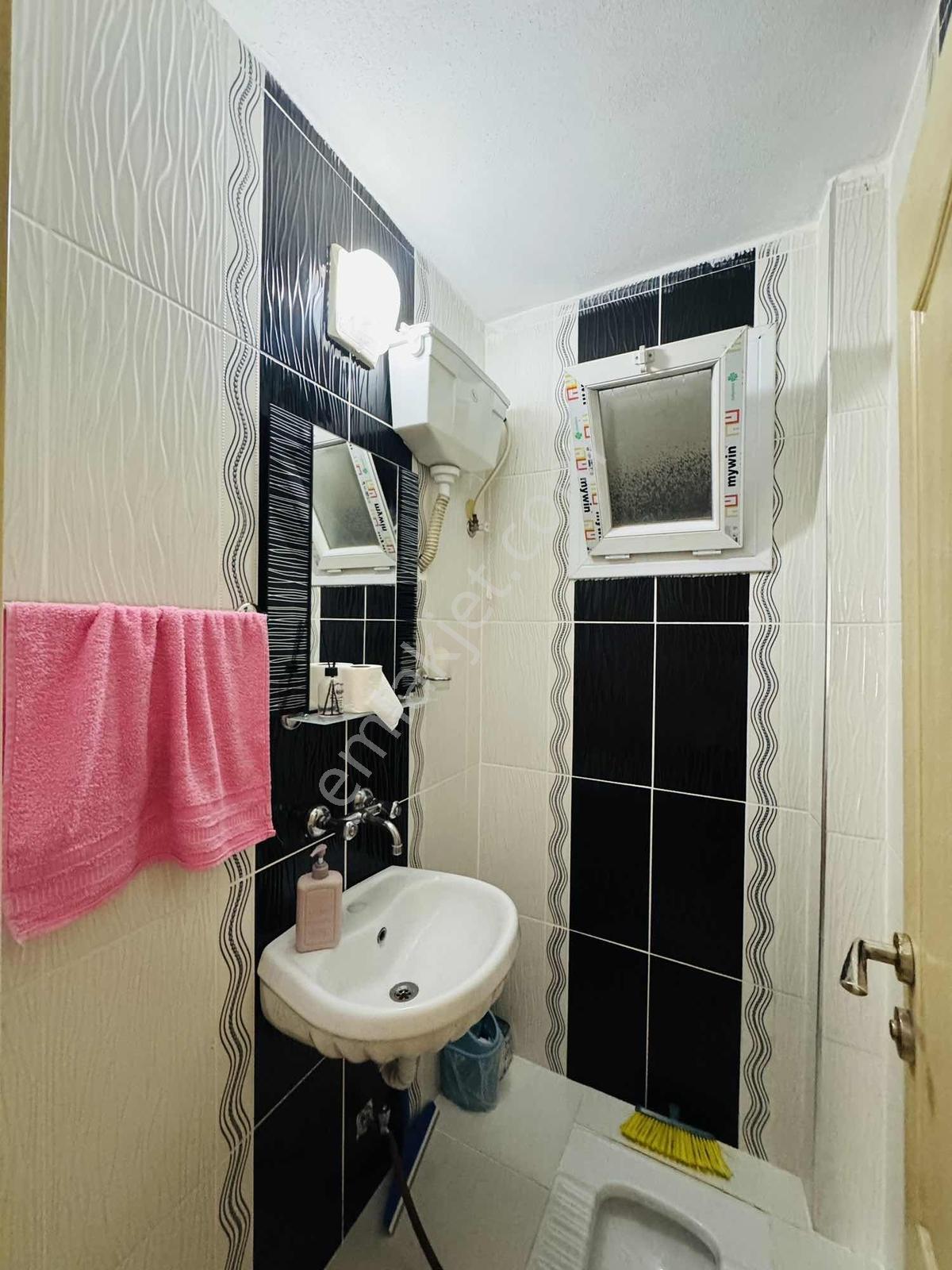 Ptt Evlerinde Köşe Başı Masrafsız 2.5 Kat + Teras Doğalgazlı - Görsel 23