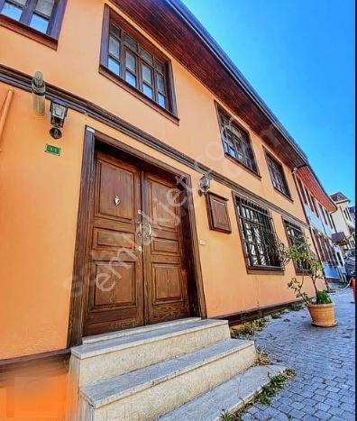Tophane De Yeni Restoreli 2 Katlı Tarihi Osmanlı Evi 165 M2 - Görsel 9