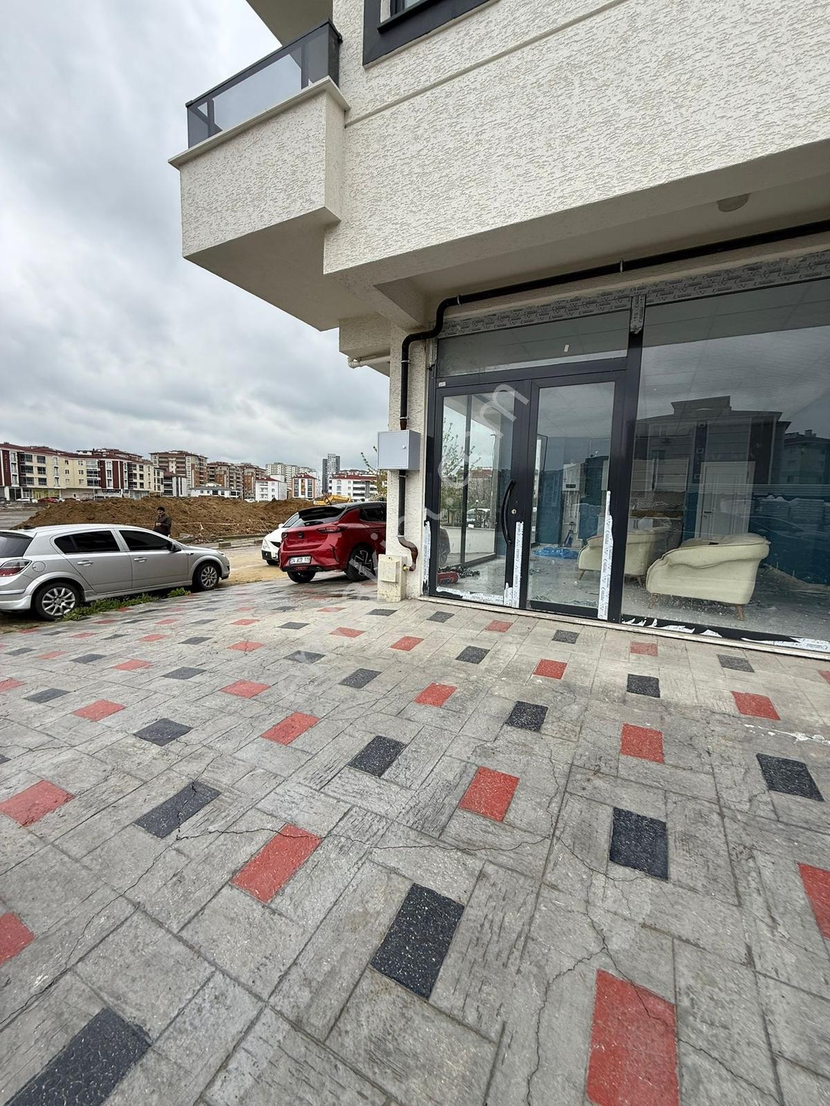 Göktürkden Kıralık Dükkan40m2 Şehsinan Mah Cemal Gürsel Bulvarı - Görsel 11