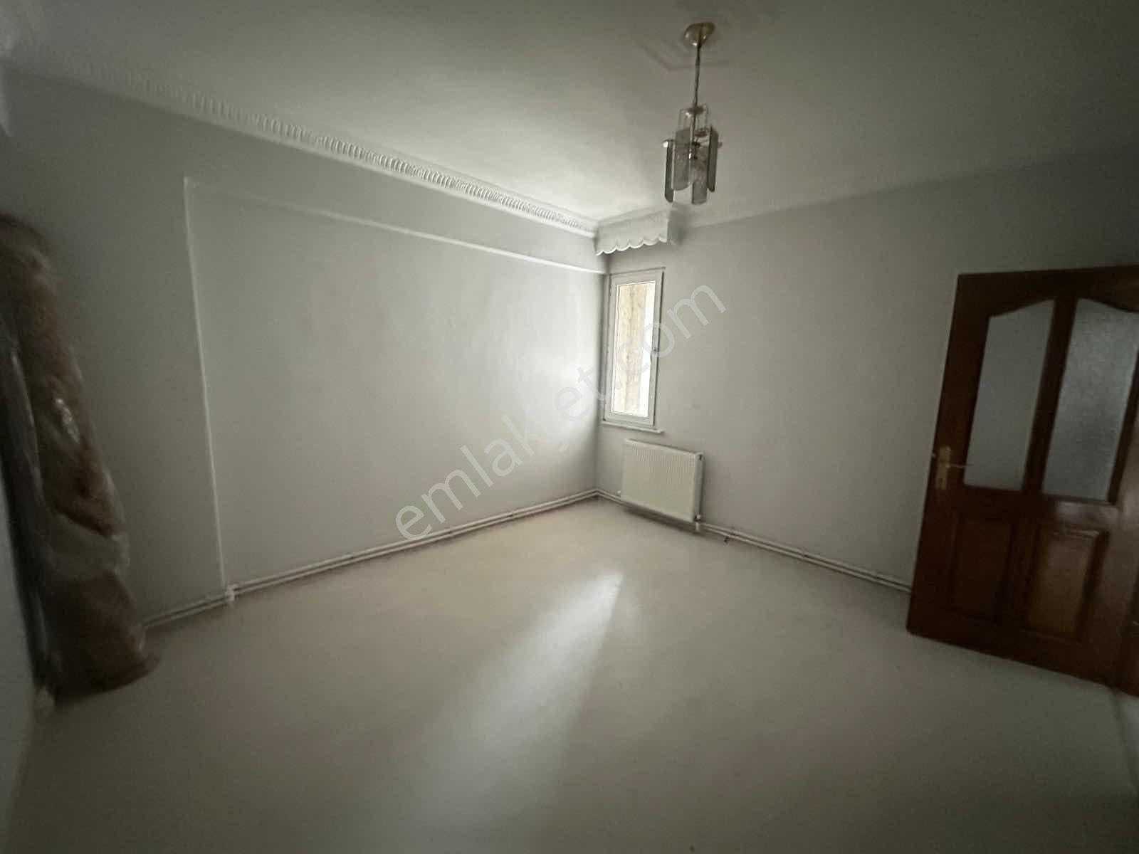 Lerox Uçar'dan Fenk Mah Geniş Kullanışlı Satılık Daire - Görsel 11