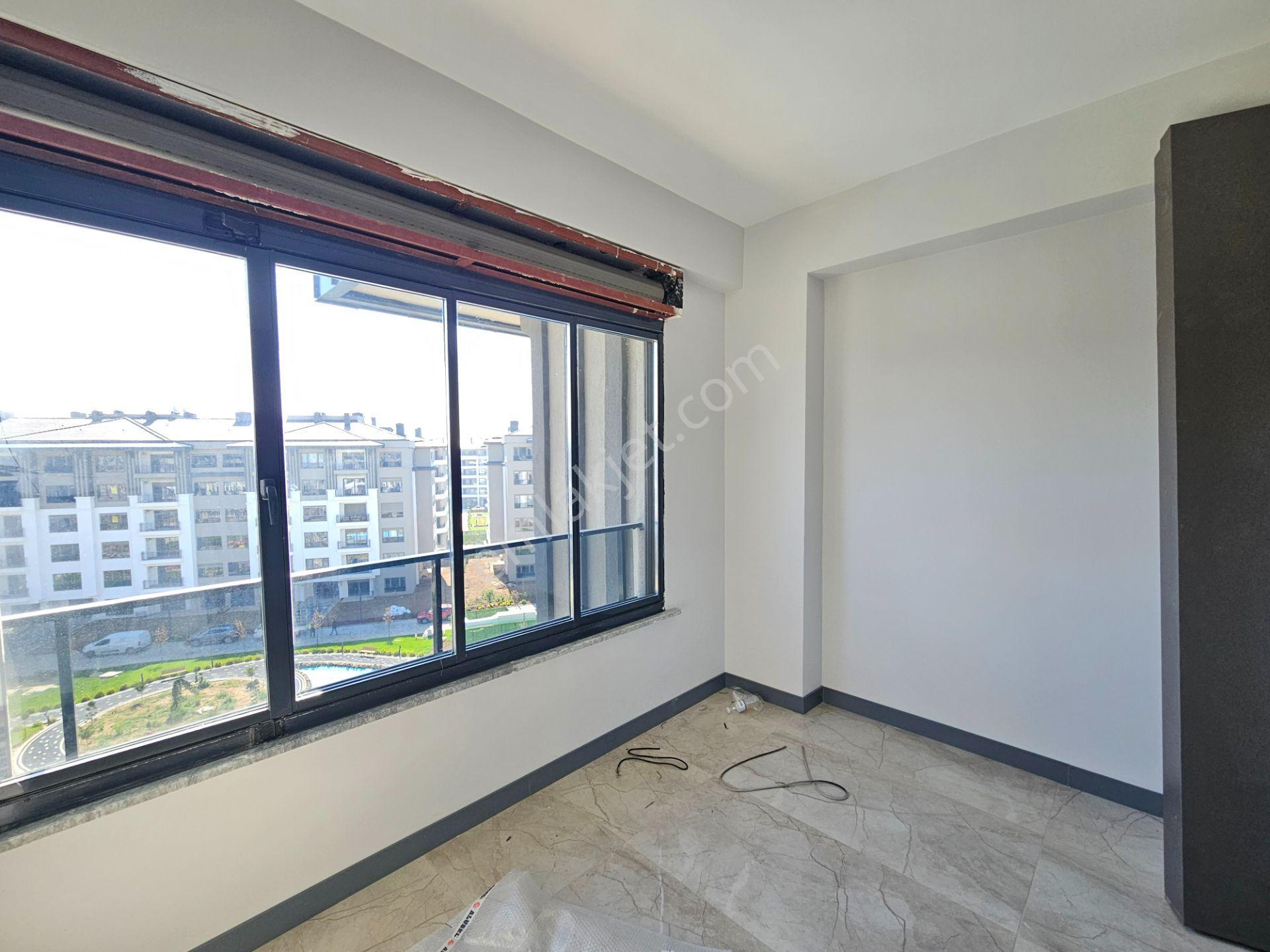 Tual Mabeyin Konutlarında Ultra Lüx Kiralık 4+1 Geniş Akıllı Daire - Görsel 3