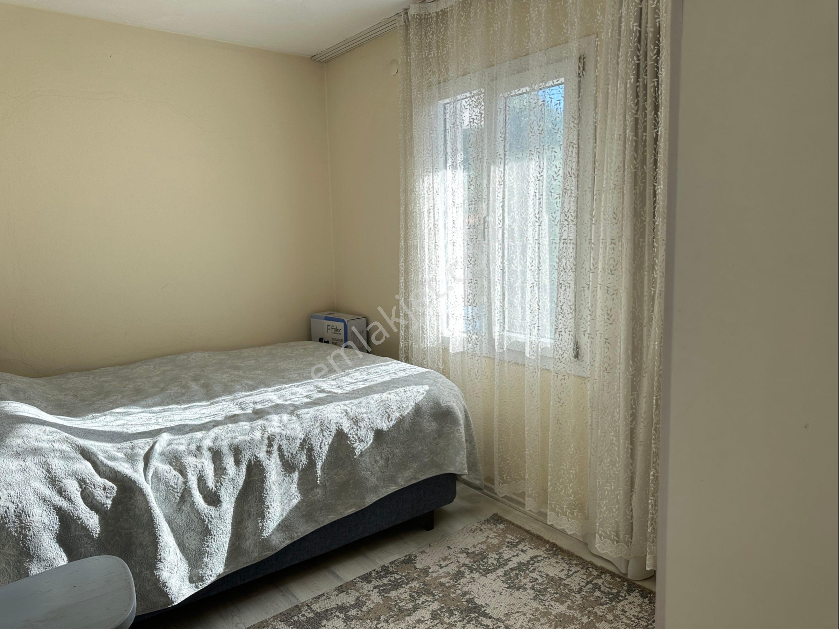 Çeşme Reisdere‘de Eşyalı Kiralık 2 + 1 Daire Personele Kiraya Verilir - Görsel 12