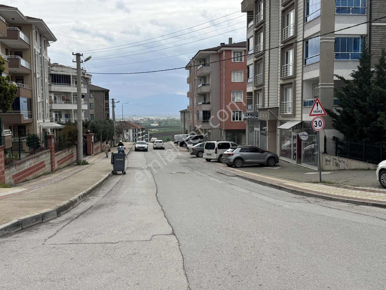 Bursa İnegöl Alanyurt Yeni Mah.de,450m2,2 Katlı Kiralık İş Yeri - Görsel 9