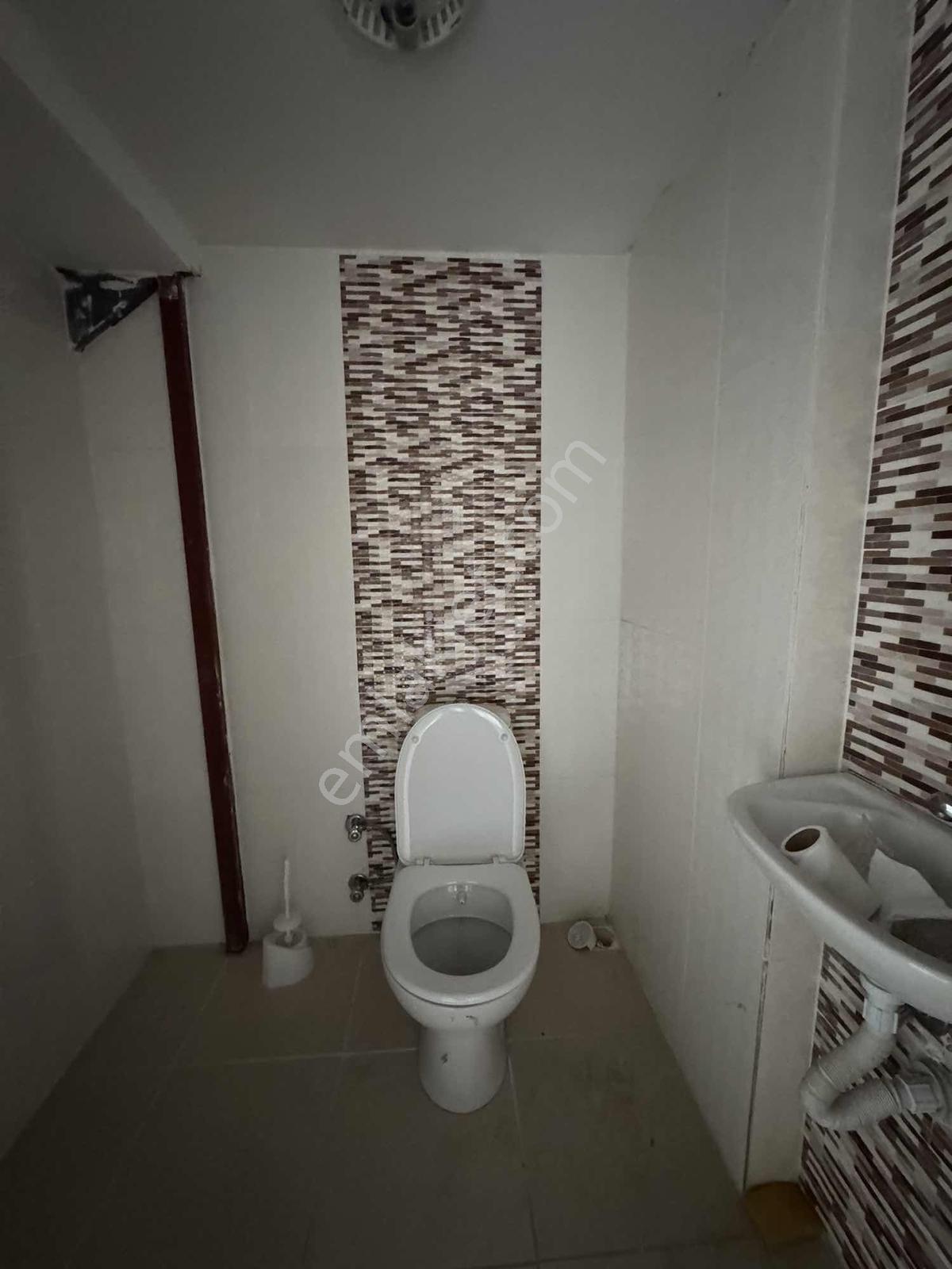 Bursa İnegöl Alanyurt Yeni Mah.de,450m2,2 Katlı Kiralık İş Yeri - Görsel 24