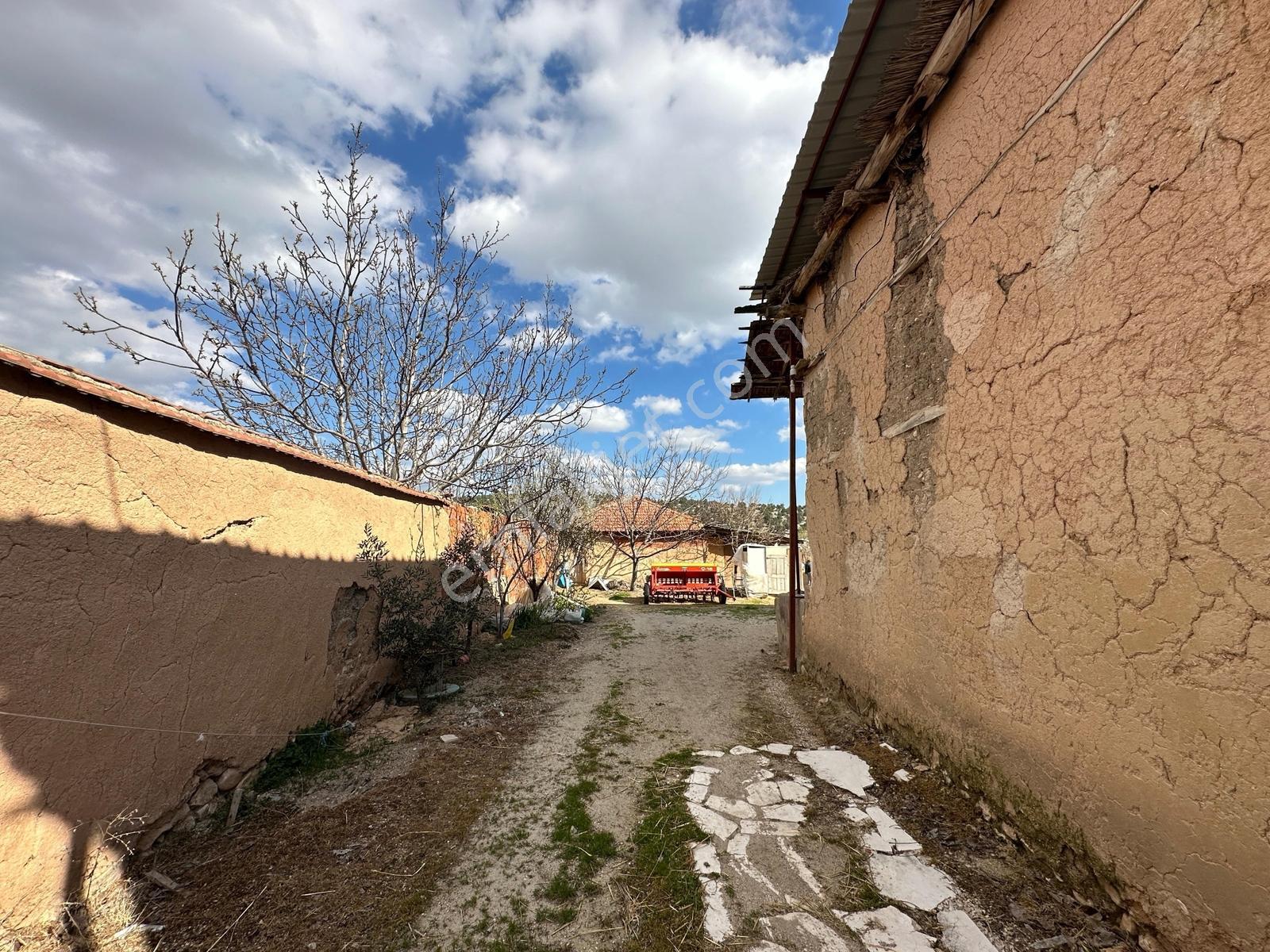 Satılık Müstakil Ev Burdur Merkez Çallıca Mahallesi - Görsel 21
