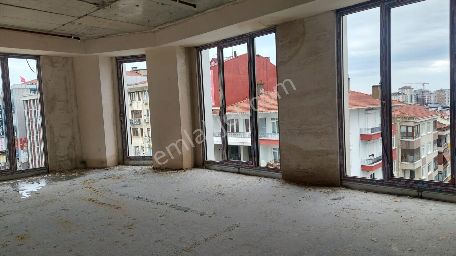 Ümraniye Atatürk Mah. Alemdağ Cad. Kiralık 3x145 M2 Ofis Mağaza - Görsel 14