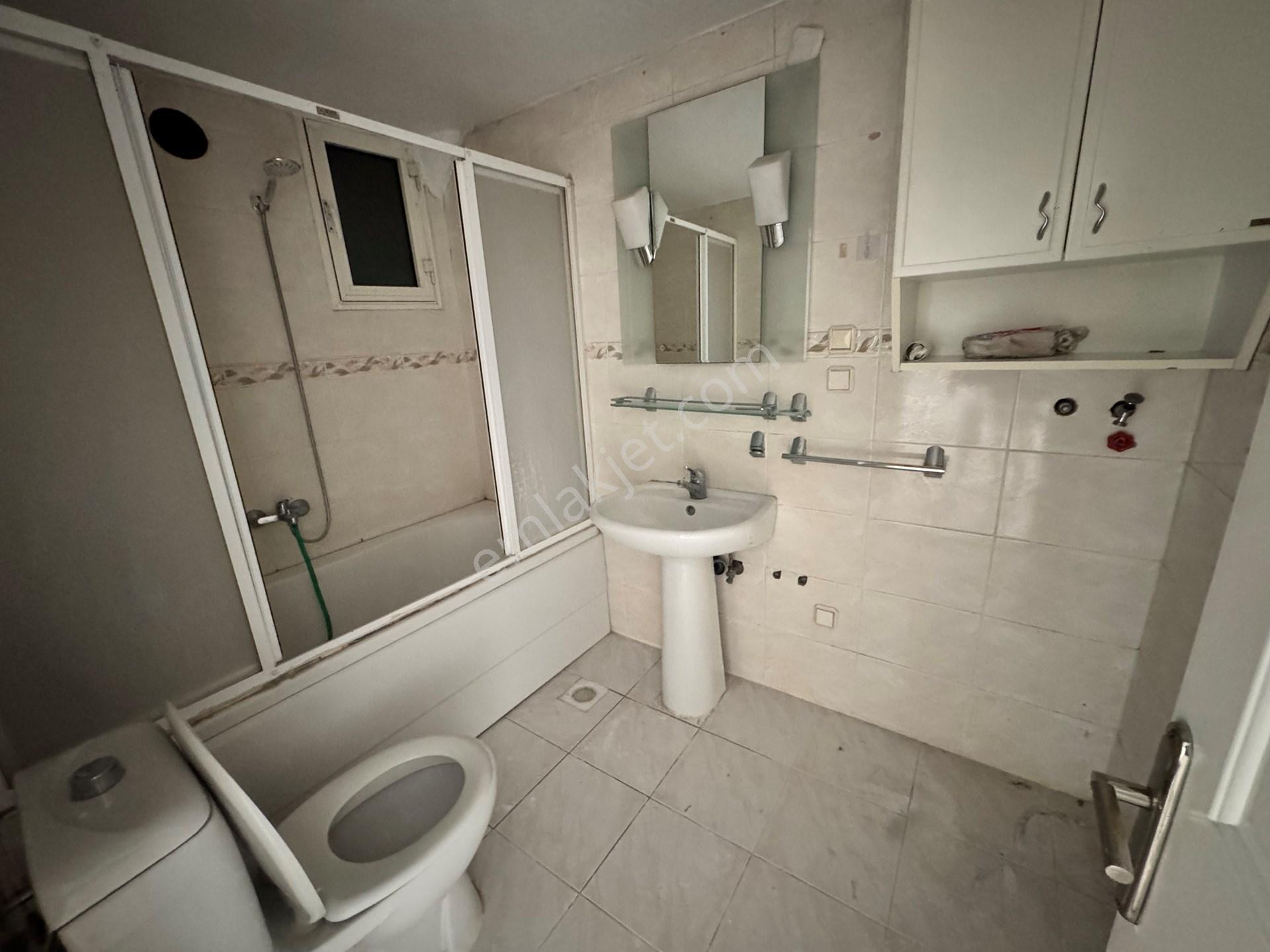 Startkey Platin'den Köklü İşlek Cadde Üzerinde Kiralık Daire - Görsel 12