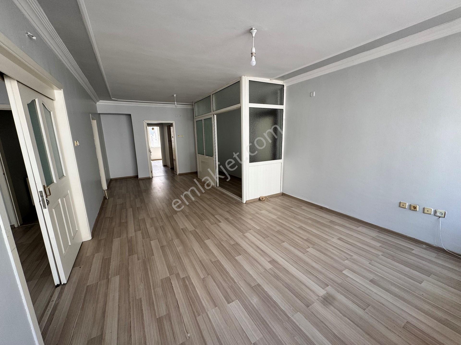 Startkey Platin'den Köklü İşlek Cadde Üzerinde Kiralık Daire - Görsel 10