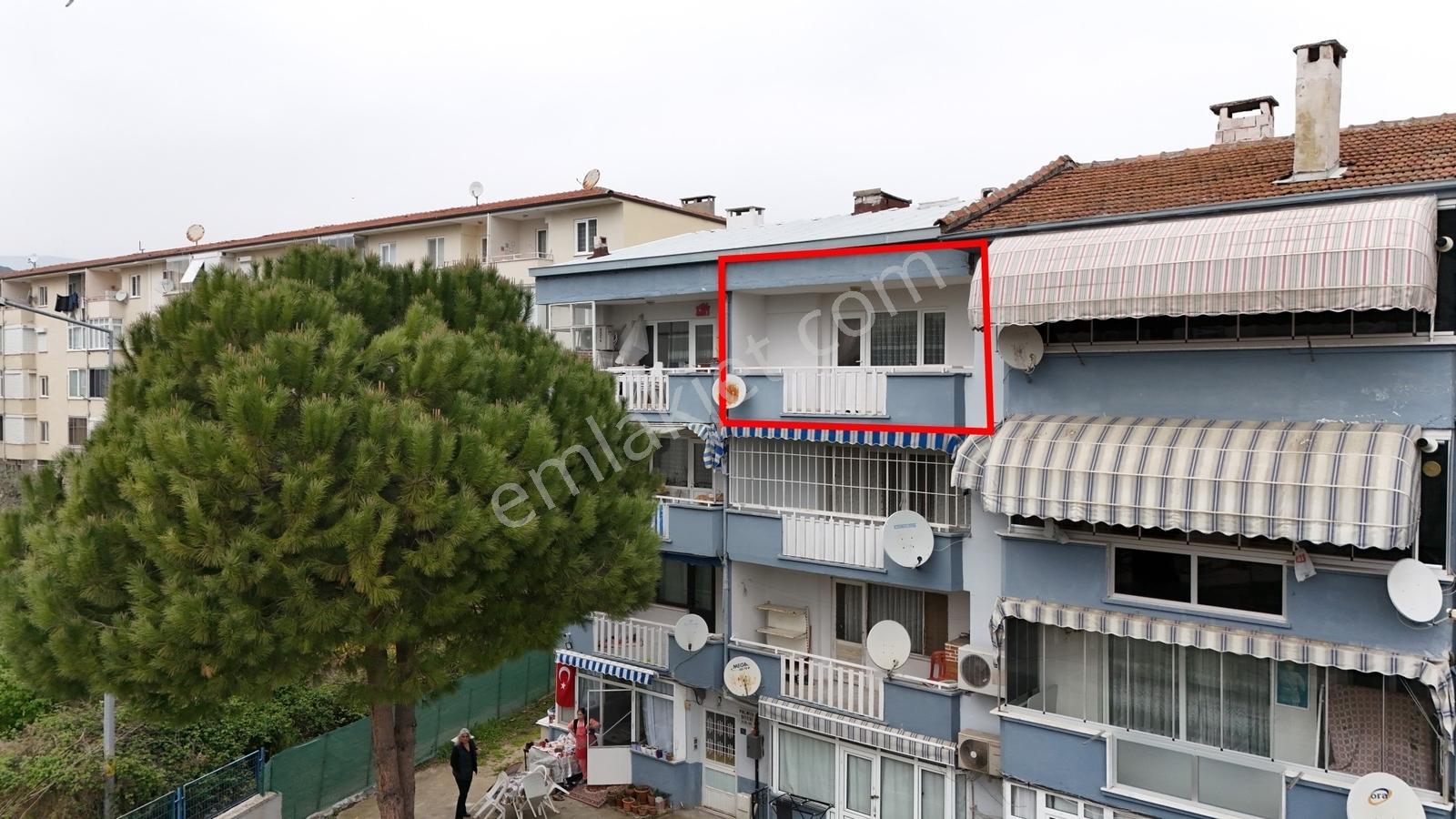 Gemlik Küçük Kumlada Satılık Tadilatlı 2+1 Hemen Taşın! - Görsel 26