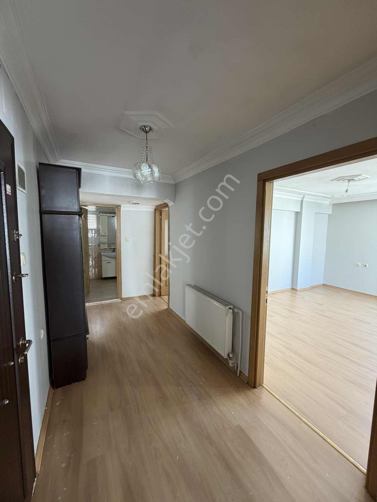 Emlak Center'dan Yarasanlar Mahallesinde 3+1 Kiralık Daire - Görsel 14