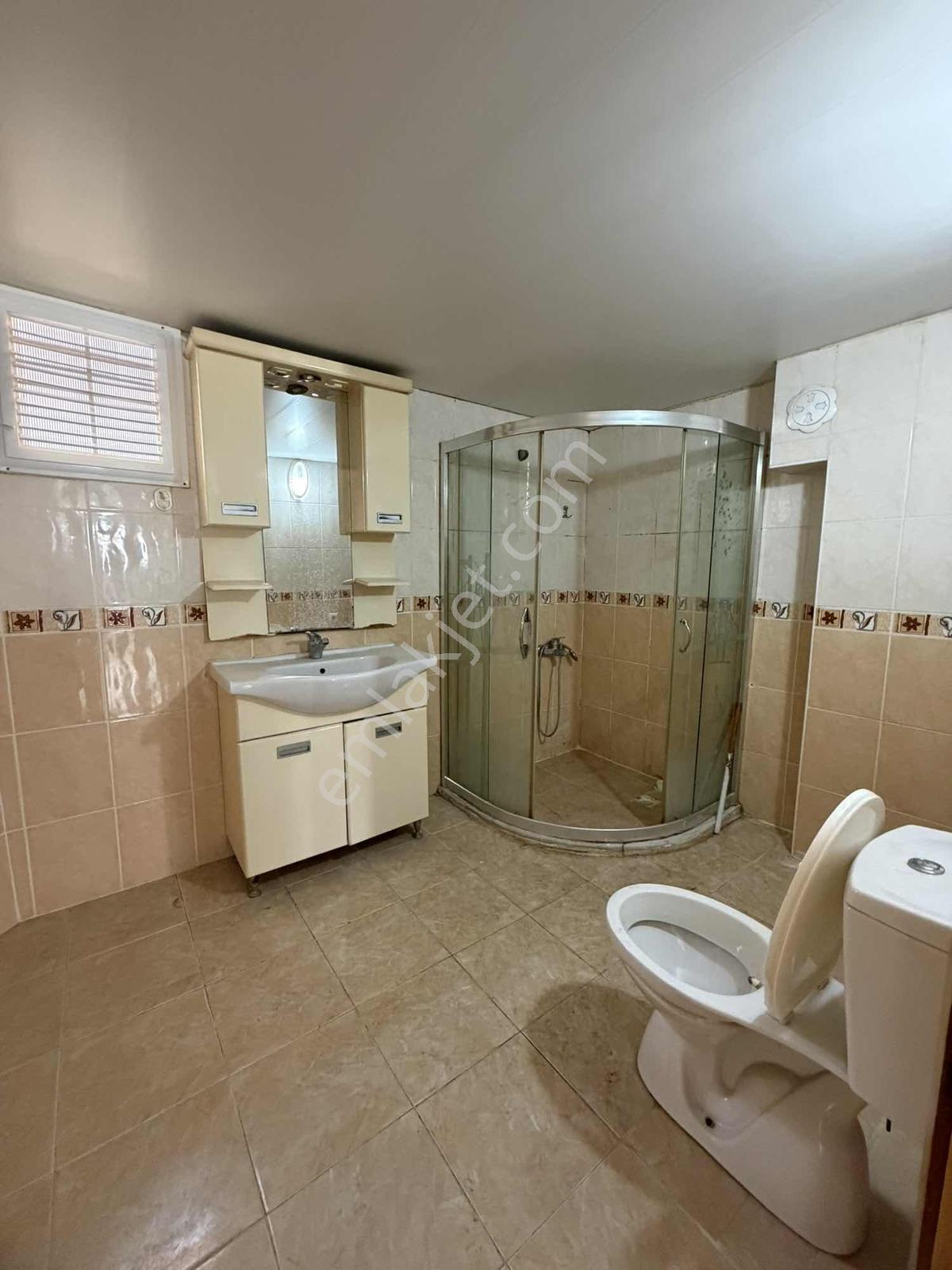 Emlak Center'dan Yarasanlar Mahallesinde 3+1 Kiralık Daire - Görsel 12