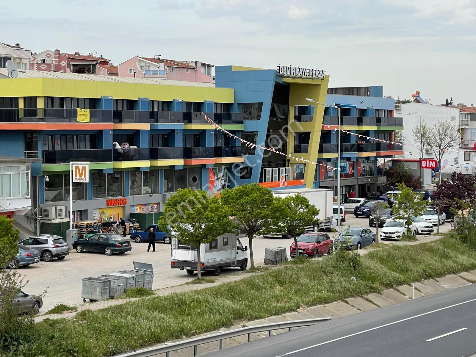 Haydaremlaktan Yenicede Rezidansda 1+1 Eşyalı,çorlu Merkezde Değidir. - Görsel 11