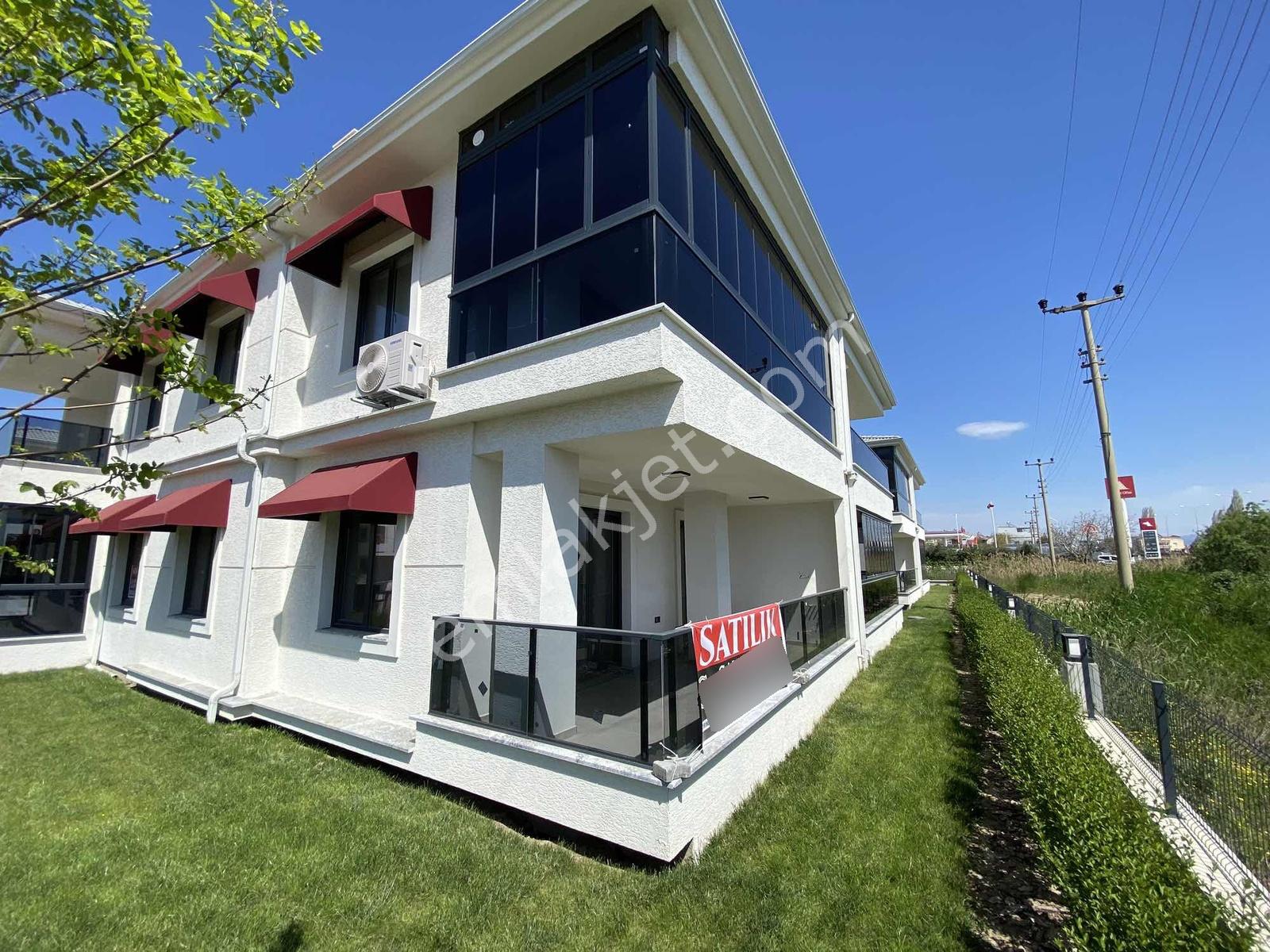 Sv Gayrimenkulden 2+1 Site İçi Havuzlu Plajlara Bir Adım - Görsel 38