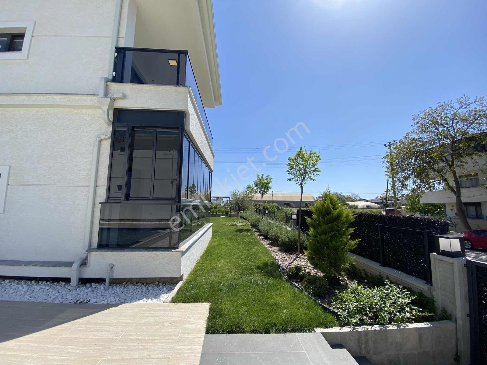 Sv Gayrimenkulden 2+1 Site İçi Havuzlu Plajlara Bir Adım - Görsel 26