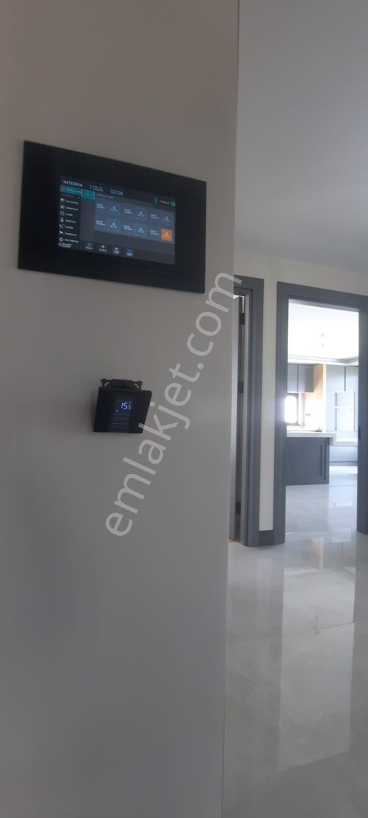 Göl İnci Konaklarında Satılık 6+1 Havuzlu Villa - Görsel 12