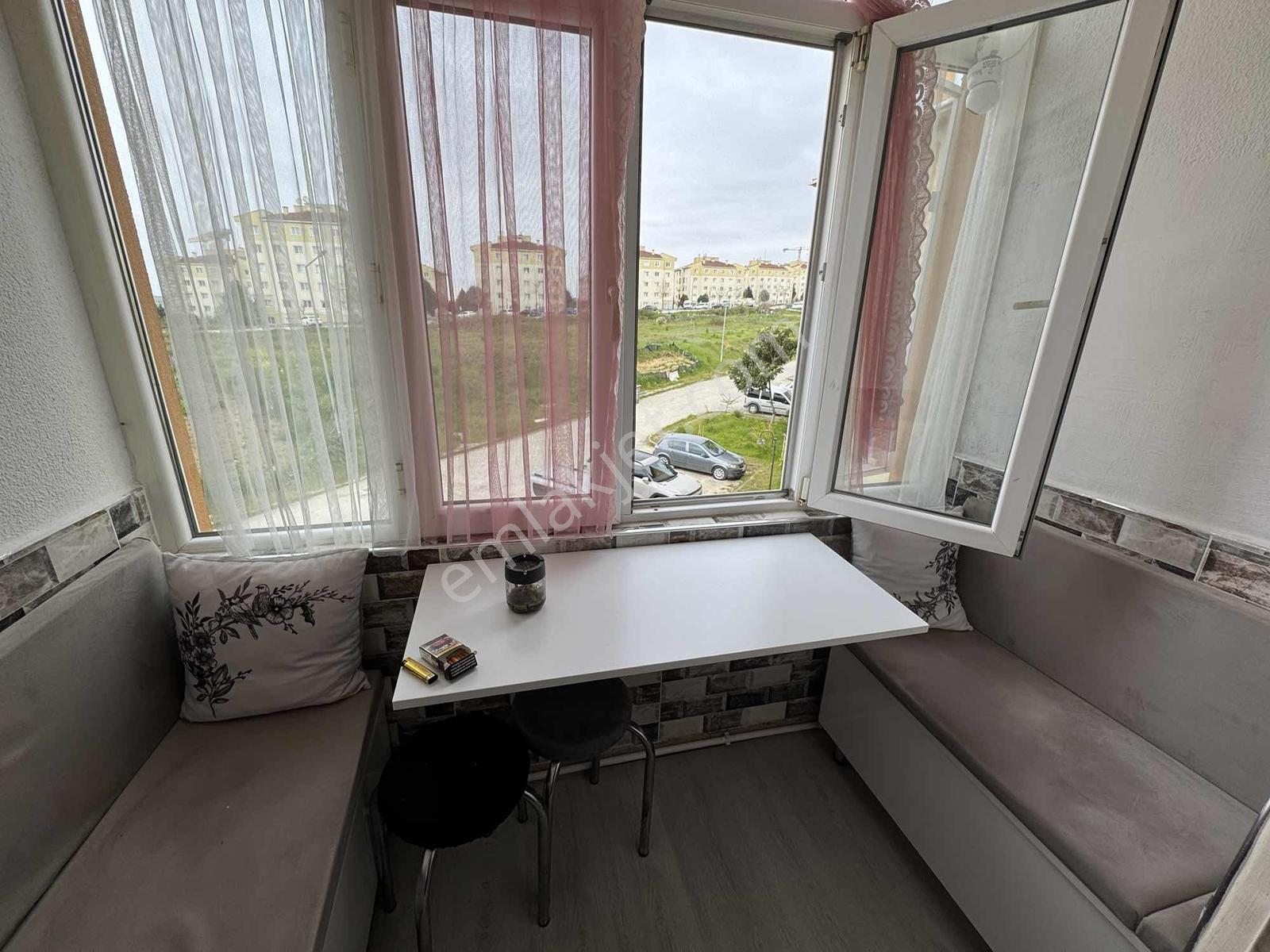 Korucuk İçi Yenilenmiş Satılık 1+1 Bakımlı Daire - Görsel 16