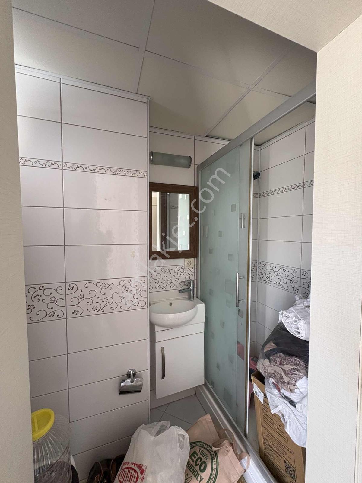 Ege Mahallesi Havuzlu Sitede Ebeveyn Banyolu Kiralık 3+1 Daire - Görsel 9