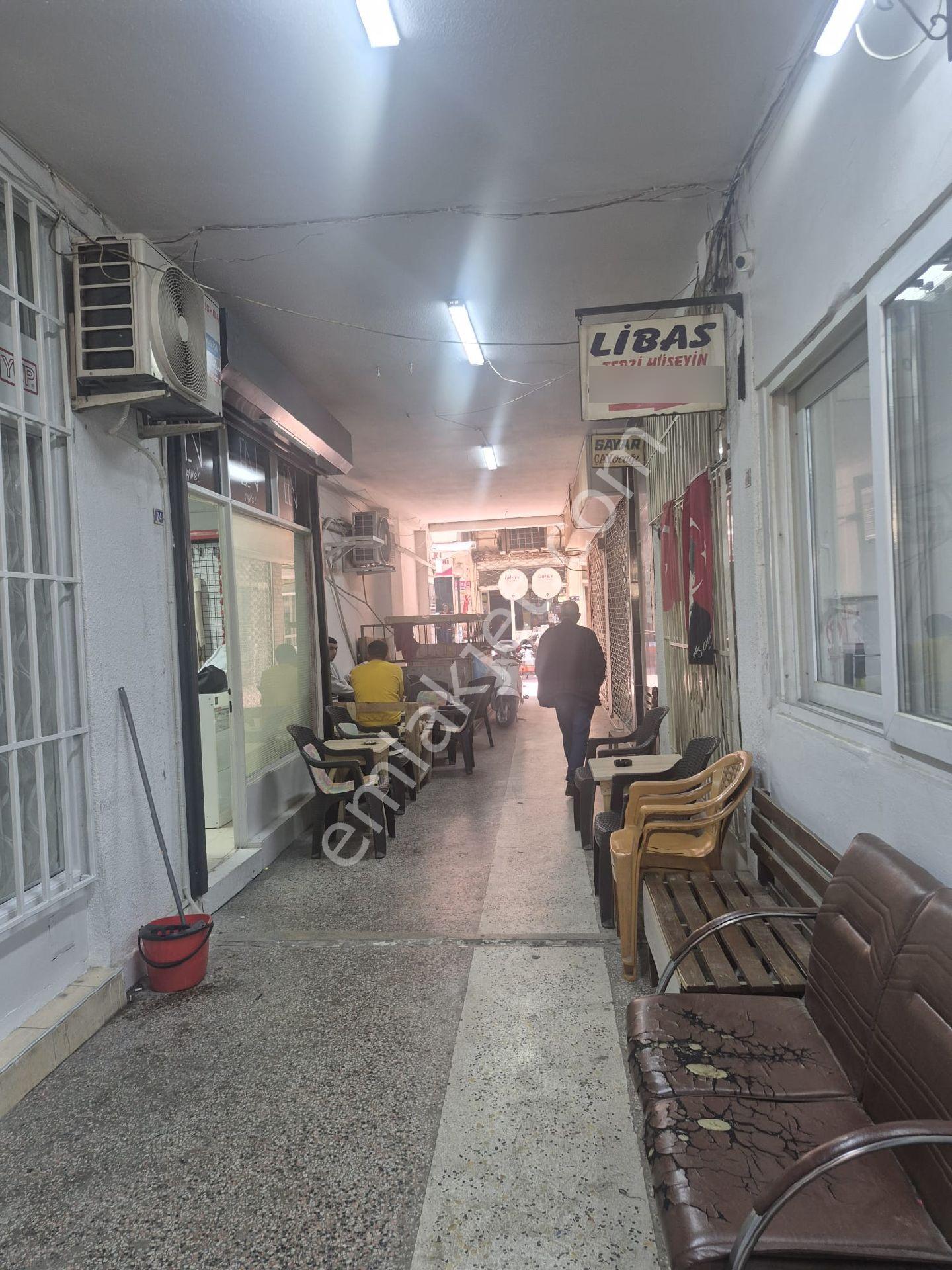 Altıntaş Mahallesi'nde Satılık Dükkan