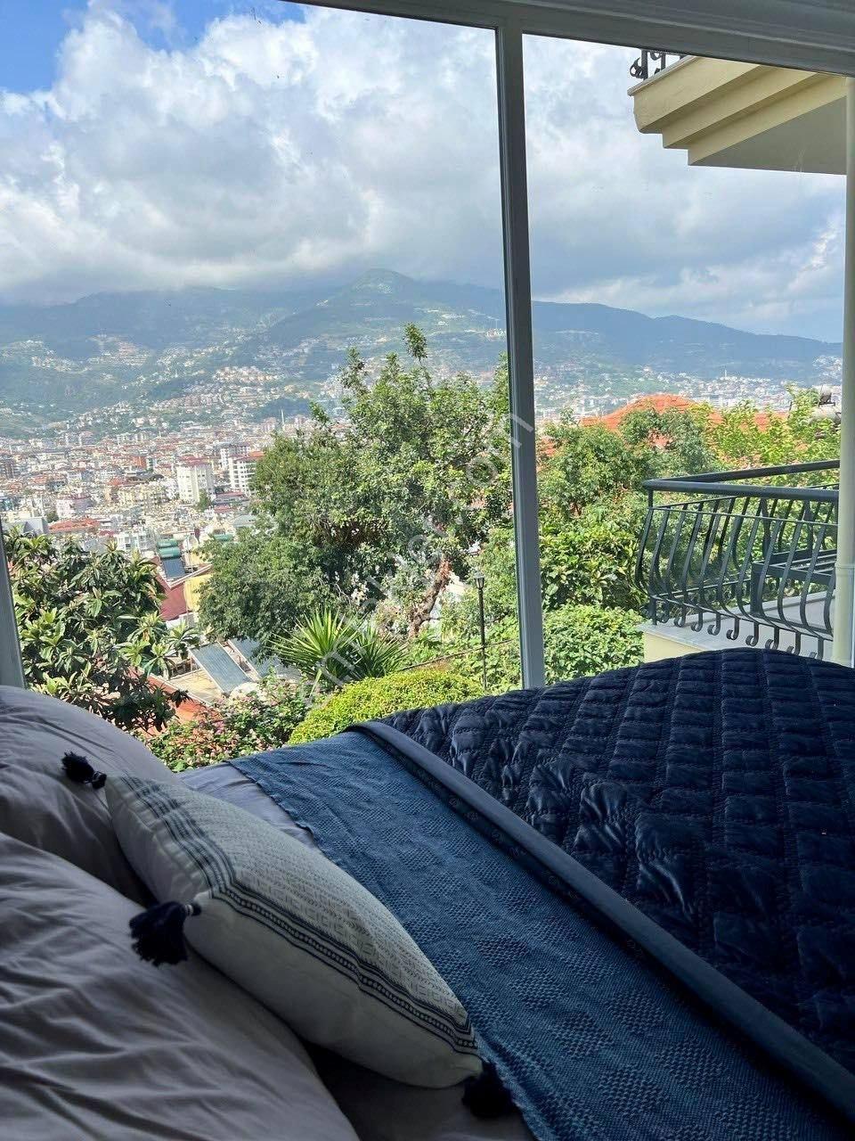 Alanya’nın Tarihi Bölgesinde Daire — Tüm Şehre Panoramik Manzara - Görsel 8