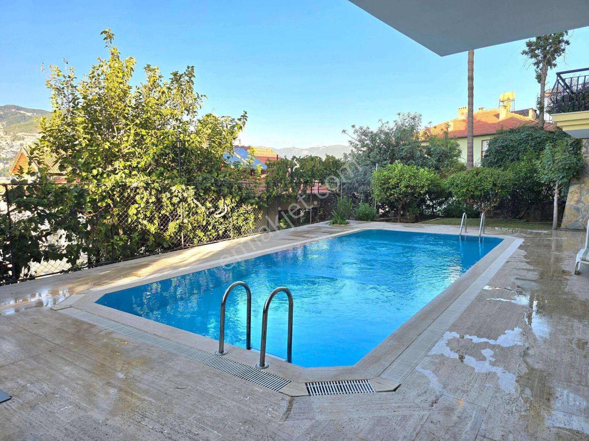 Alanya’nın Tarihi Bölgesinde Daire — Tüm Şehre Panoramik Manzara - Görsel 18