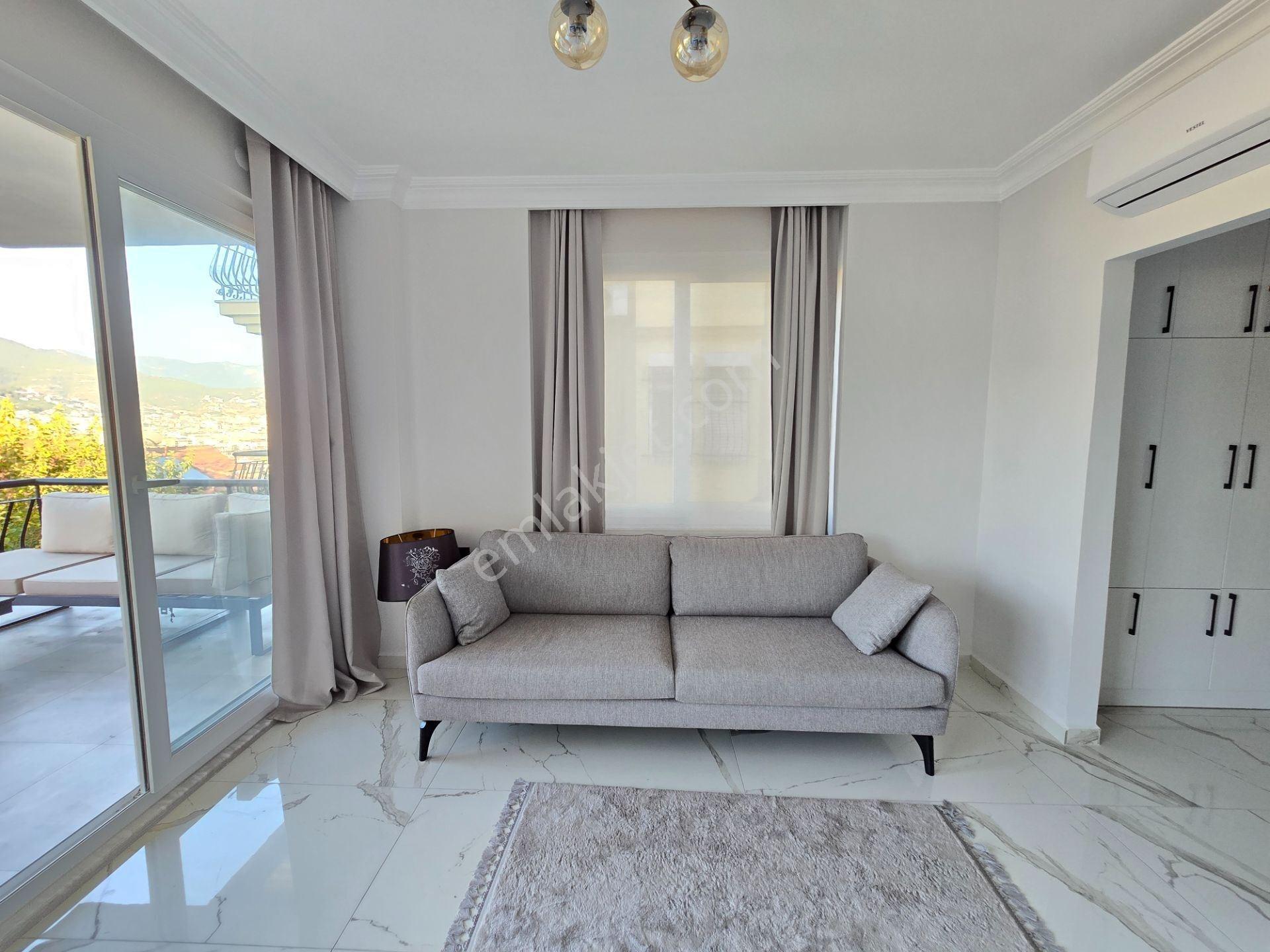 Alanya’nın Tarihi Bölgesinde Daire — Tüm Şehre Panoramik Manzara - Görsel 33