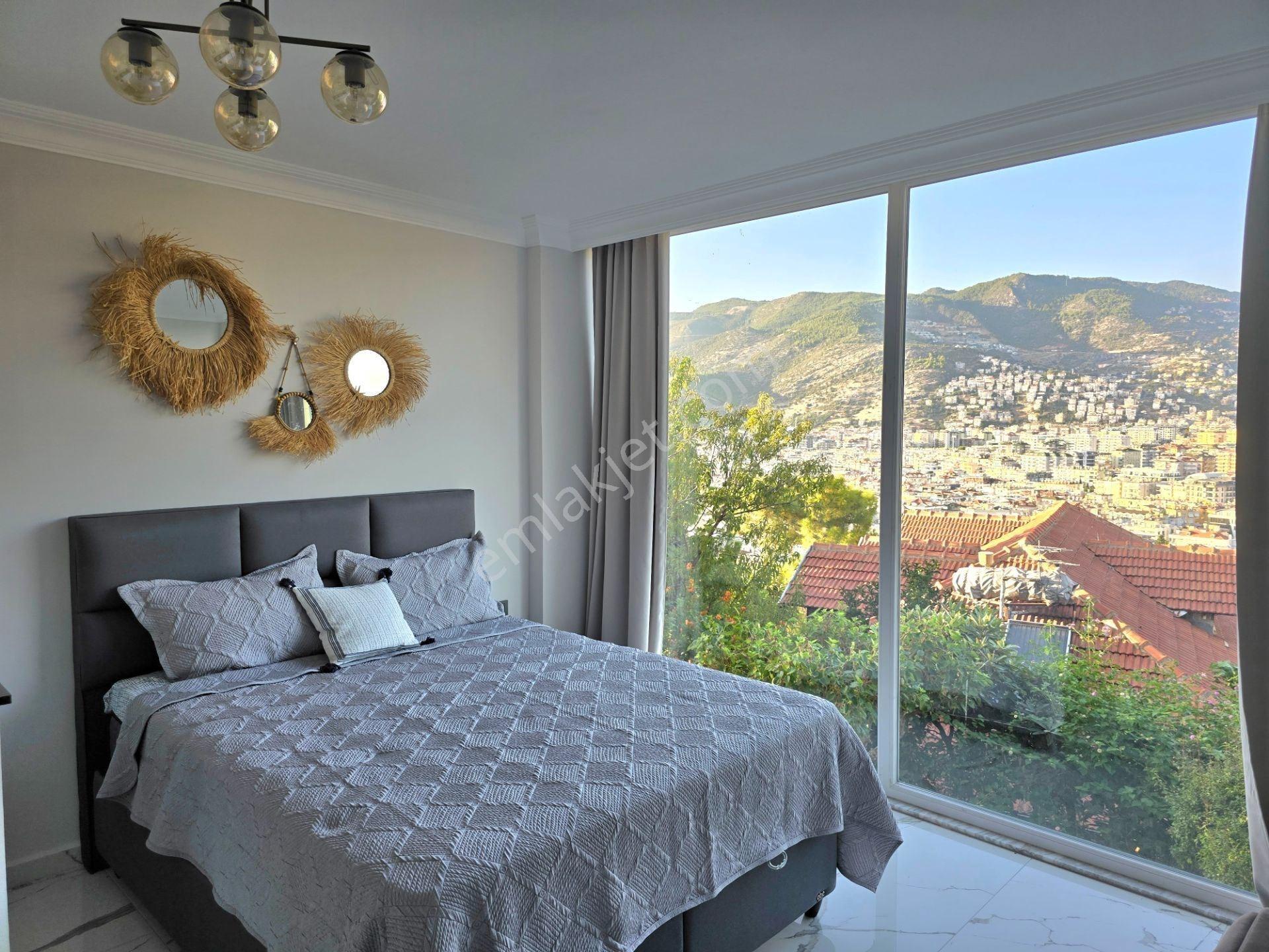 Alanya’nın Tarihi Bölgesinde Daire — Tüm Şehre Panoramik Manzara - Görsel 27