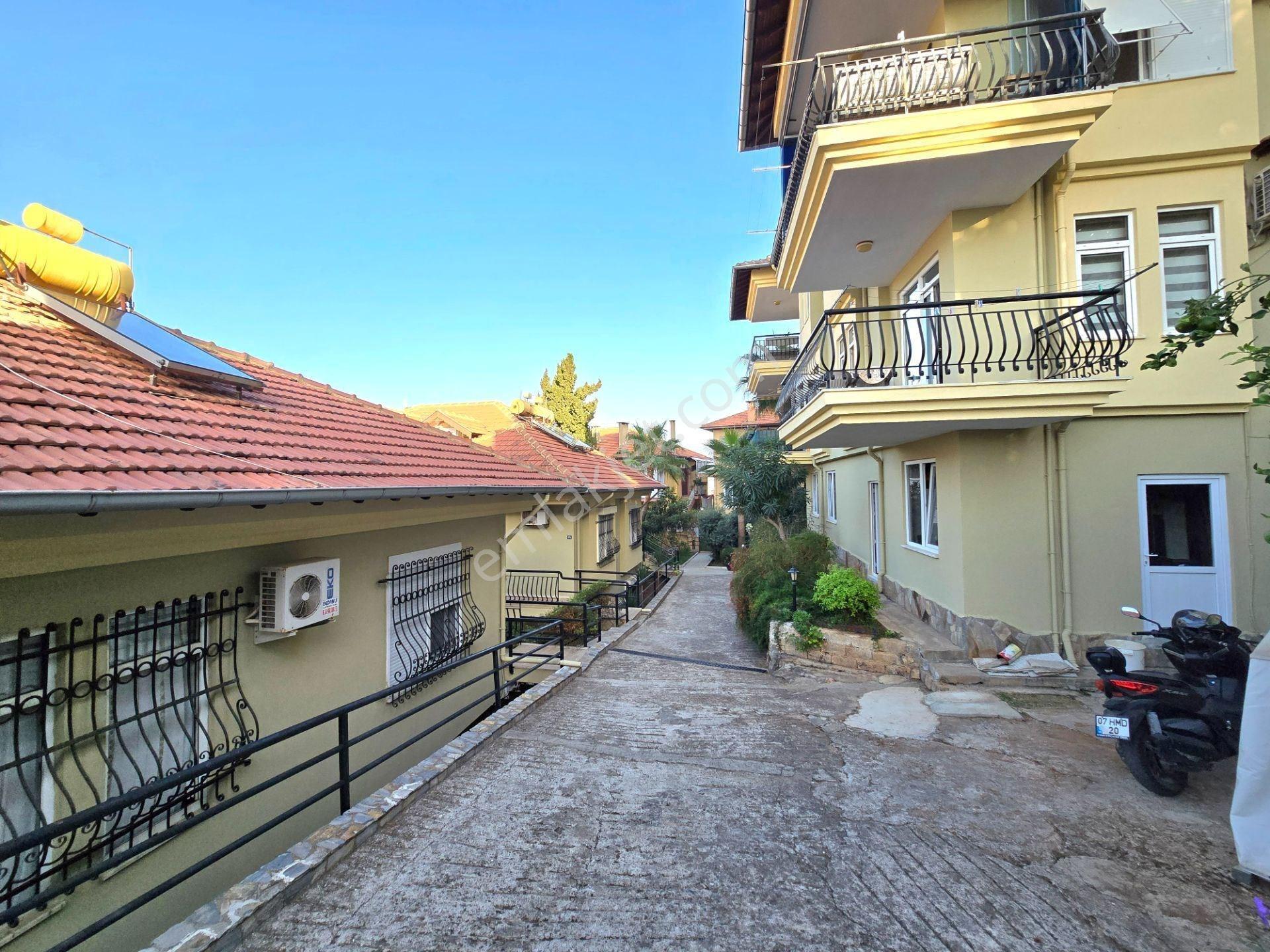 Alanya’nın Tarihi Bölgesinde Daire — Tüm Şehre Panoramik Manzara - Görsel 16