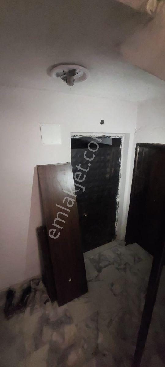 Kuşadası Hacıfeyzulah Mh Kiralık.50m2 Depo Bodrumkat. - Görsel 3