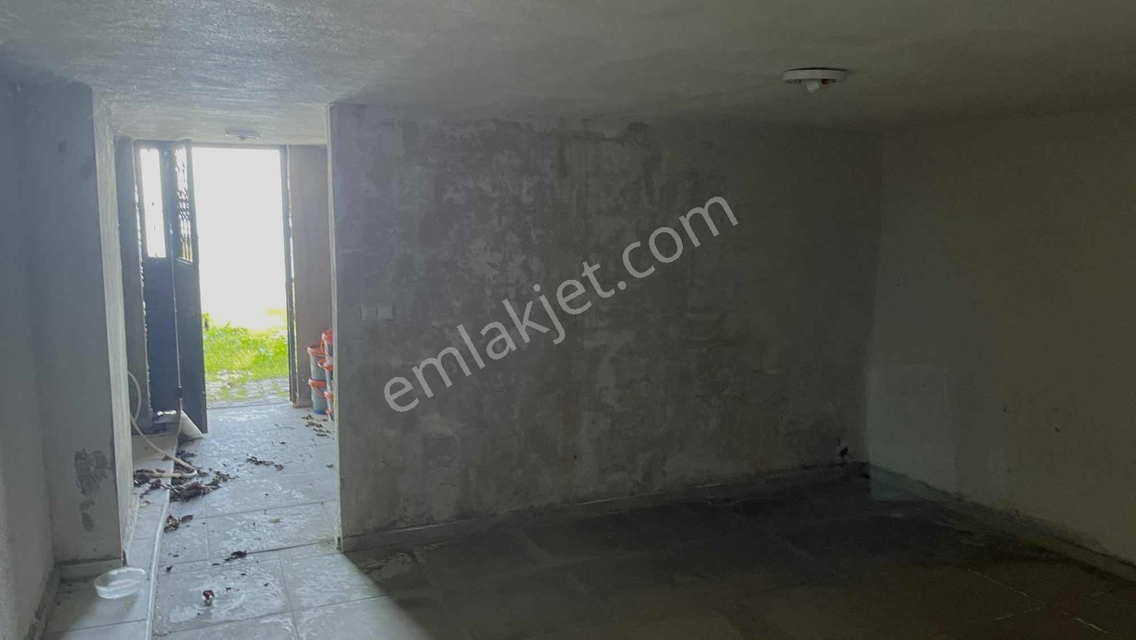 Kirazlimanı Mahallesinde 220 M2 Satılık İşyeri - Görsel 10