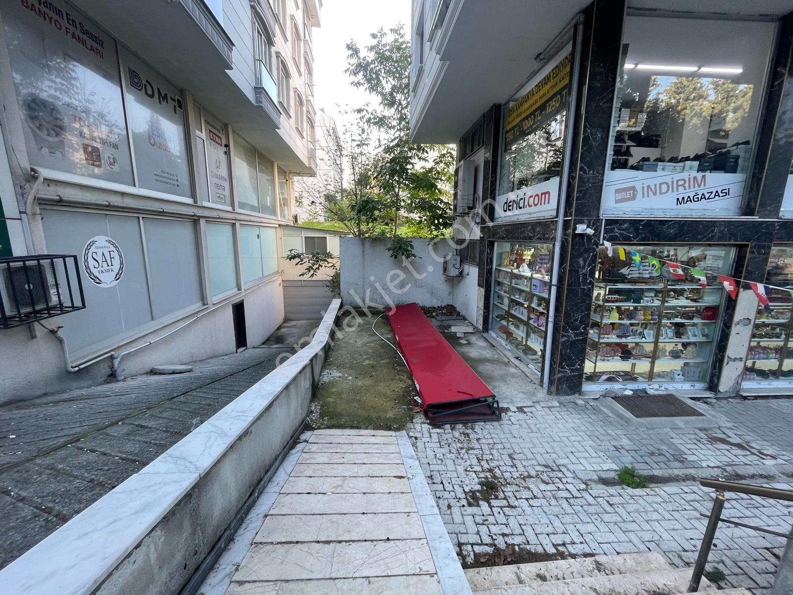 Beylikdüzü Yakuplu Marmara Mah. Hürriyet Bulv. 200 M2 Dükkan - Görsel 31