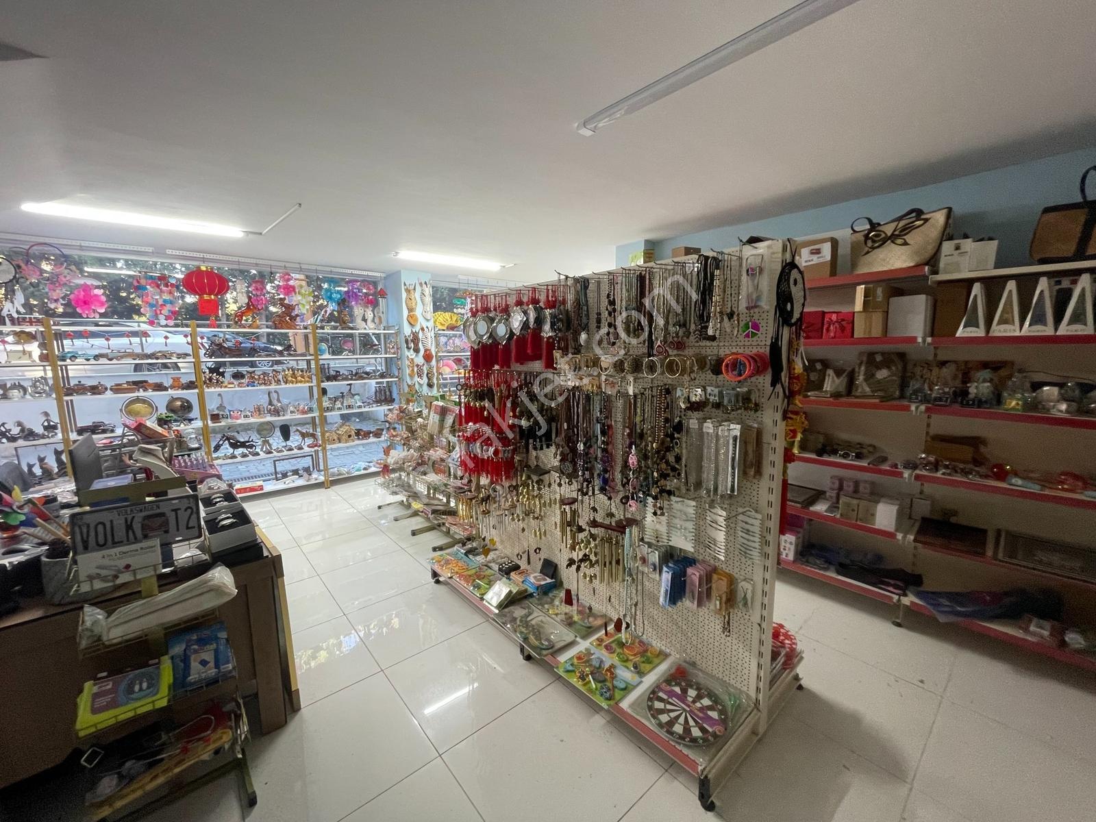 Beylikdüzü Yakuplu Marmara Mah. Hürriyet Bulv. 200 M2 Dükkan - Görsel 9