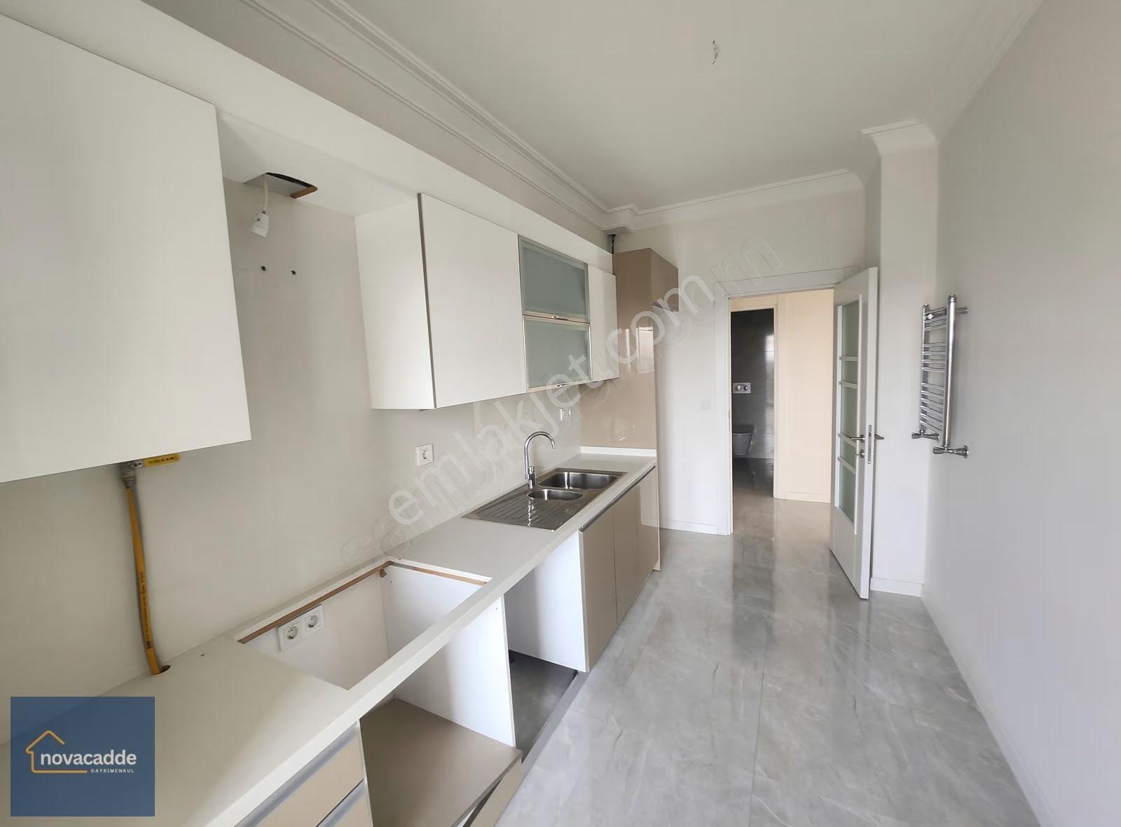 Göztepede Kapanmaz Deniz Adalar Manzaralı Sıfır Dubleks Daire - Görsel 18