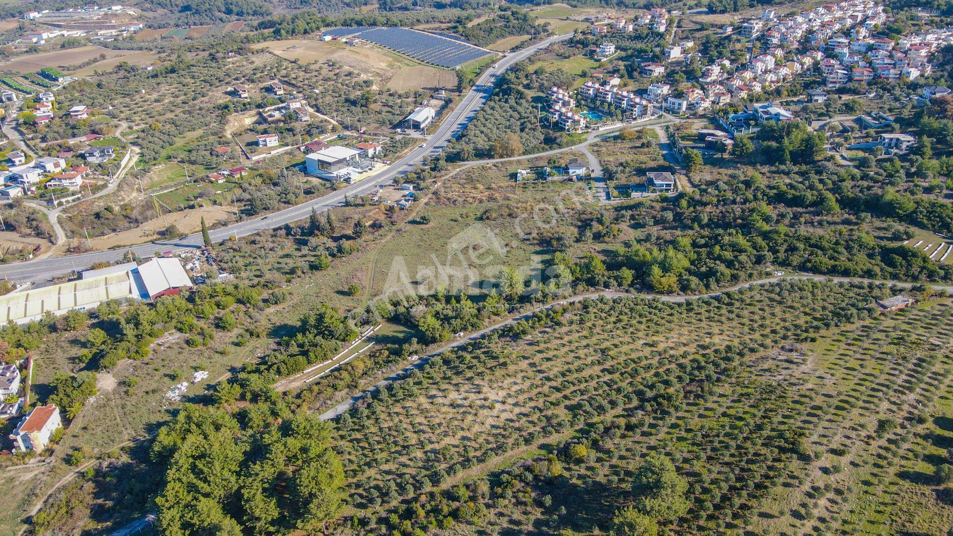 Kuşadasında Nadir Büyüklükte Yatırımlık Arsa - Görsel 4