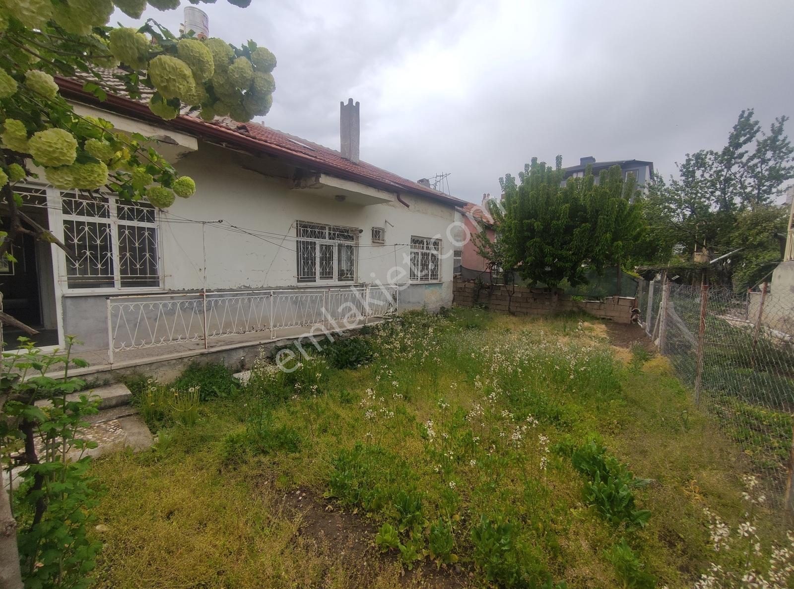 Özpınar,dan Kızılcalar,da 2 Daireli Müstakil Tek Katlı Ev 399 M2 - Görsel 9