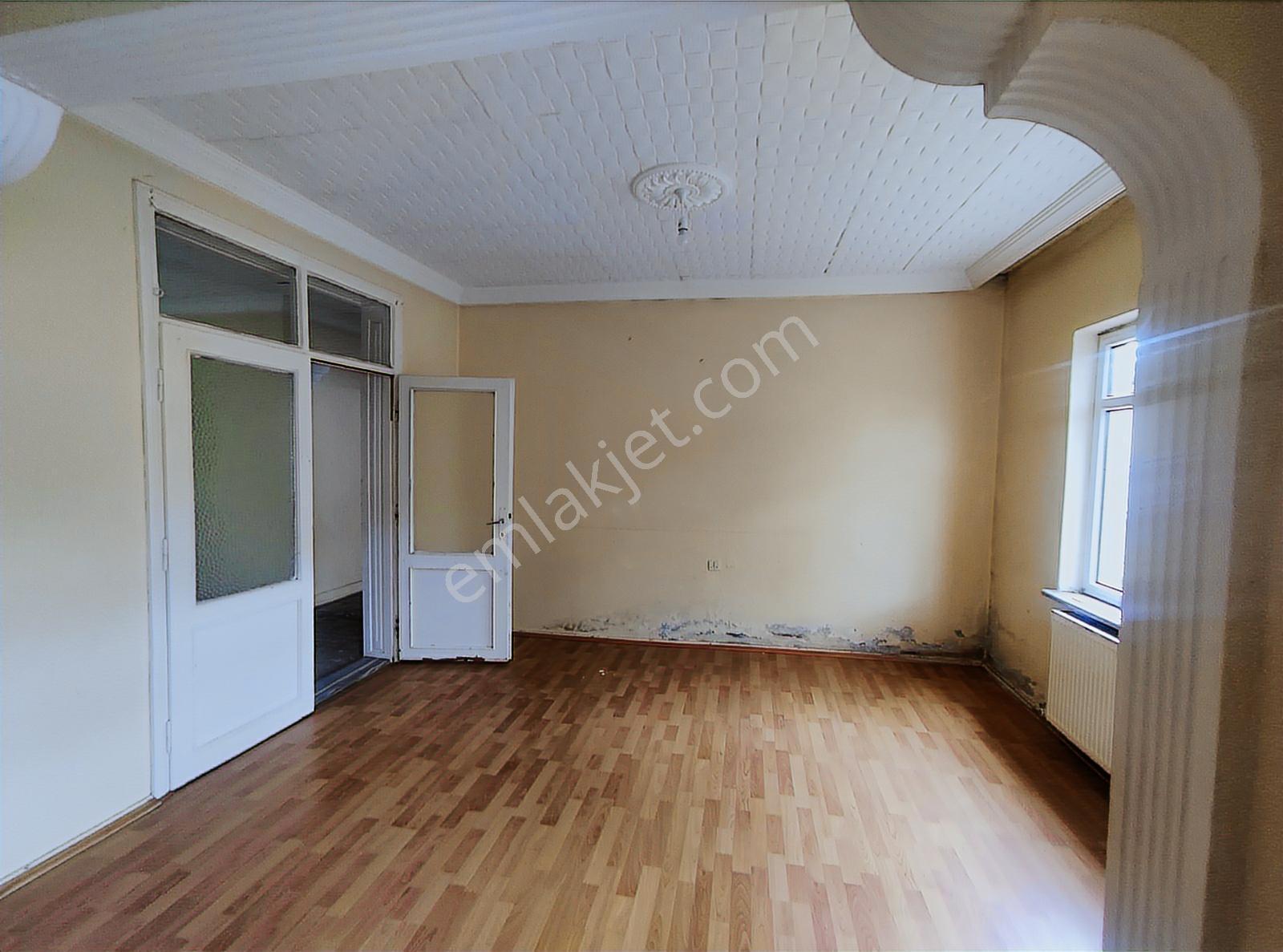 Özpınar,dan Kızılcalar,da 2 Daireli Müstakil Tek Katlı Ev 399 M2 - Görsel 10