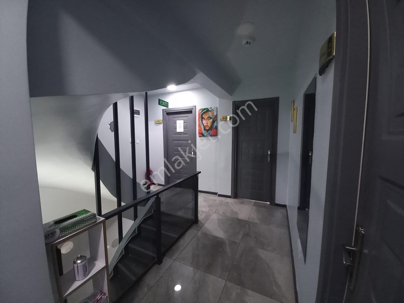 Remax Mavi-çark Cad-itfaiye Cad Kesişimi 4katlı 313m² Komplemülk - Görsel 29