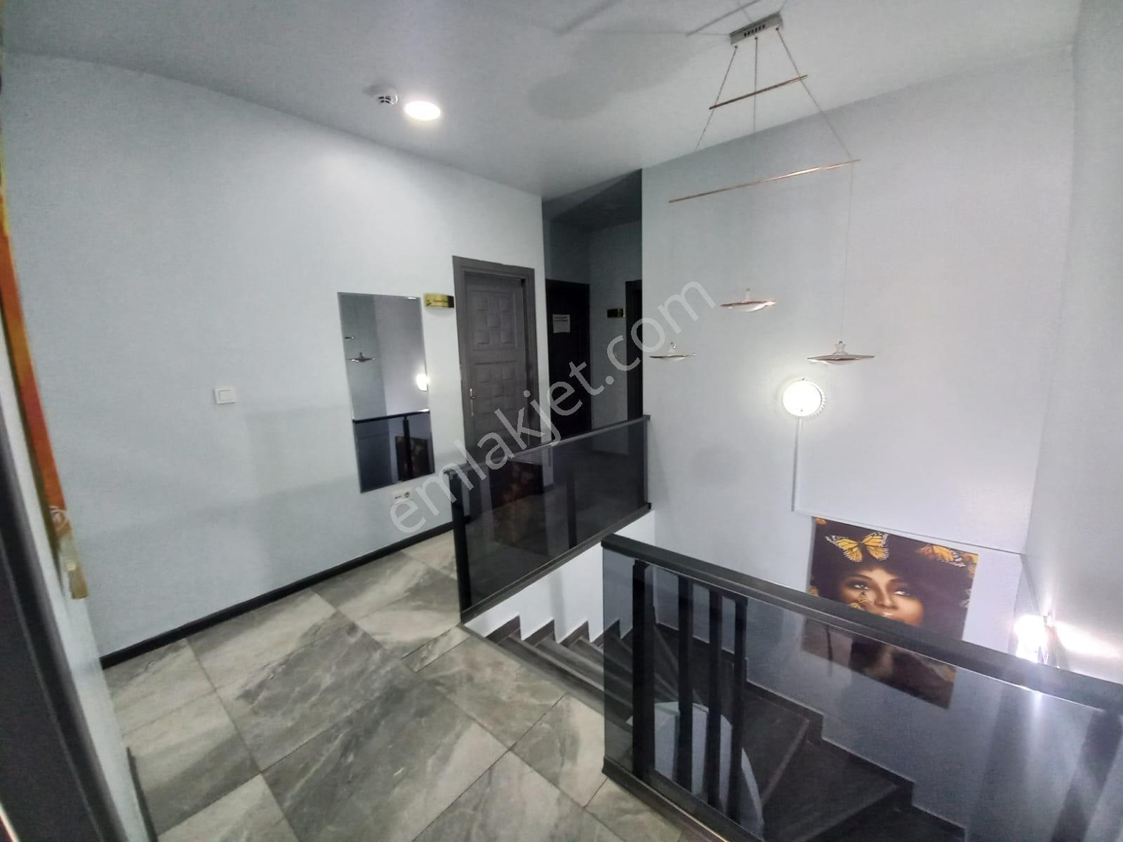 Remax Mavi-çark Cad-itfaiye Cad Kesişimi 4katlı 313m² Komplemülk - Görsel 32