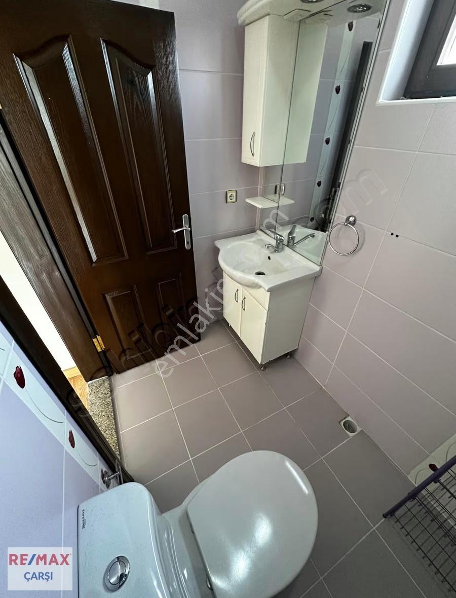 Deniz Kabuğu Evlerinde Havuzlu Site İçinde Müstakil 4+1 Villa - Görsel 2