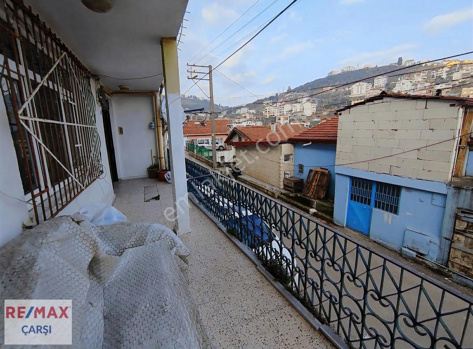 Remax Çarşı'dan Gültepede 3+1 Eşyalı Kiralık Daire - Görsel 15