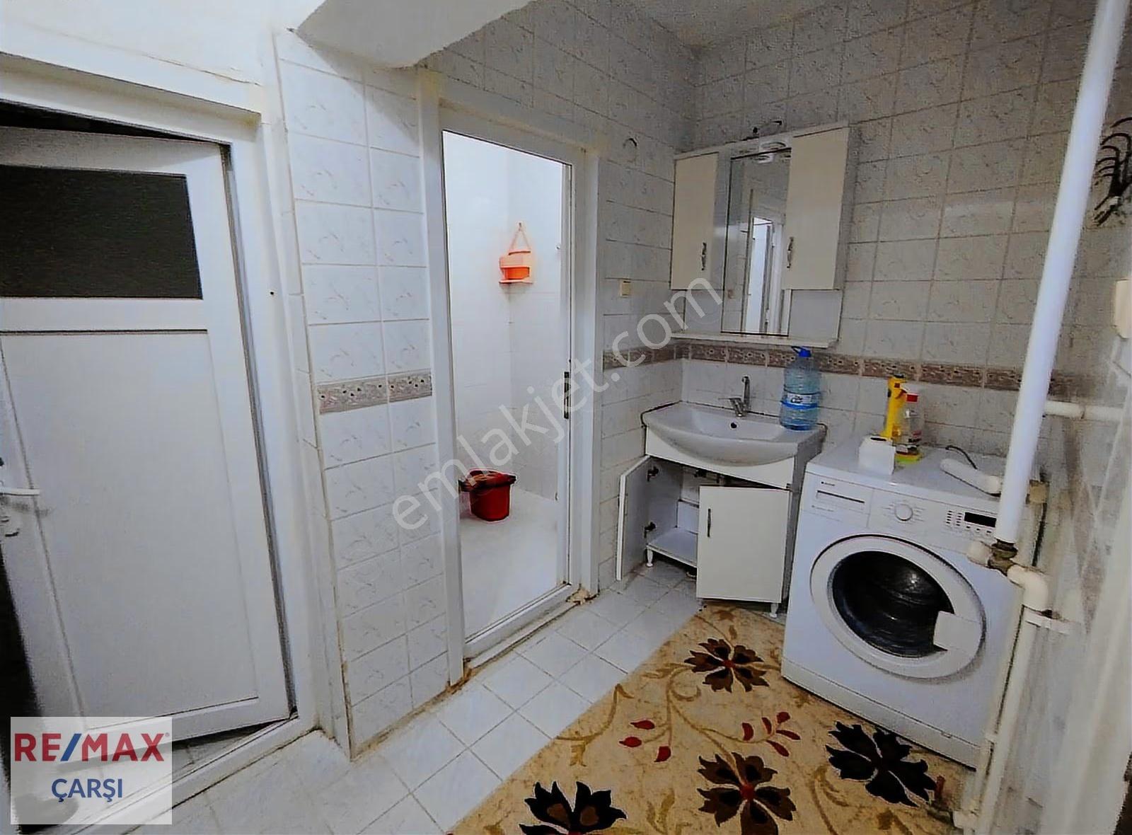Remax Çarşı'dan Gültepede 3+1 Eşyalı Kiralık Daire - Görsel 5