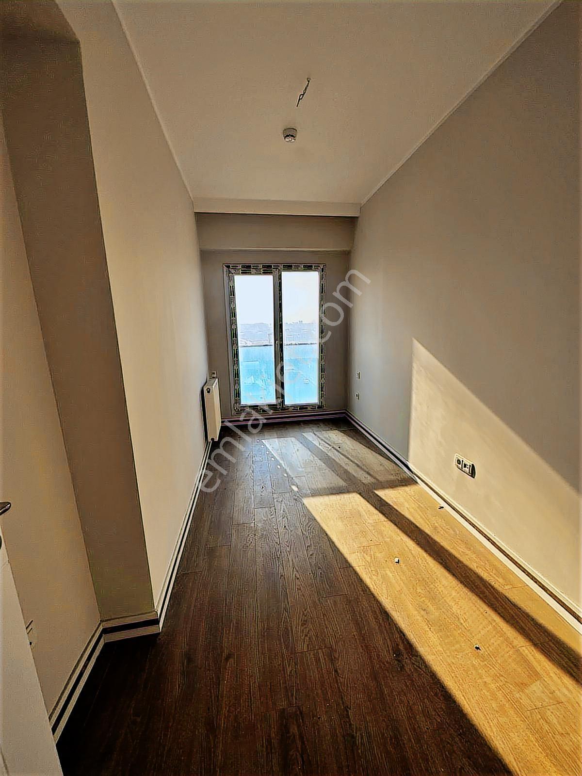 Bahçeşehir Kiralık 1+1 Yalçıntepe Remax Murat Altaylar'dan - Görsel 16