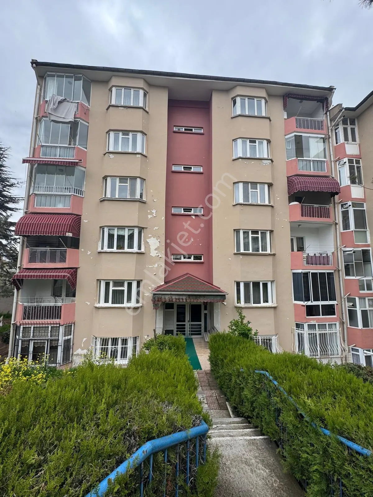 Polat Live'dan İnönü Mahallesinde Kiralık 3+1 Daire