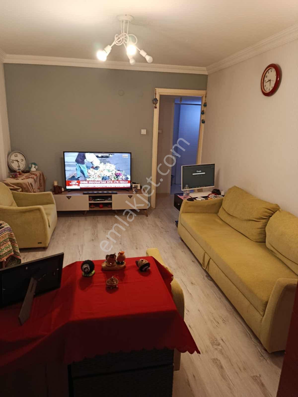 Esenlik Mh 1+1 Doğalgazlı Bahçeli 70m2 Fırsat Daire - Görsel 3