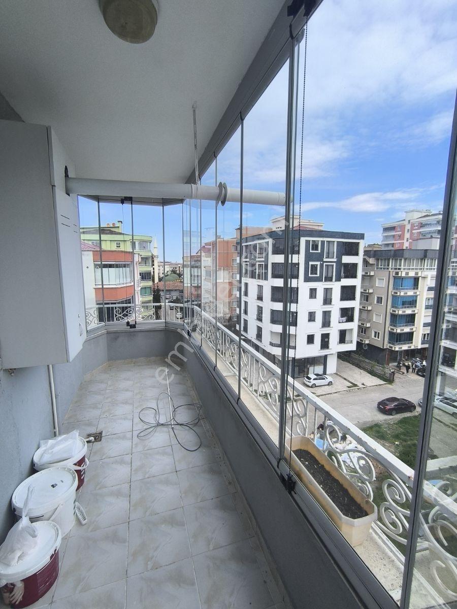 Atakum Yenimahalle'de Tramvaya Ve Sahile Yakın Kiralık 3+1 Daire - Görsel 8