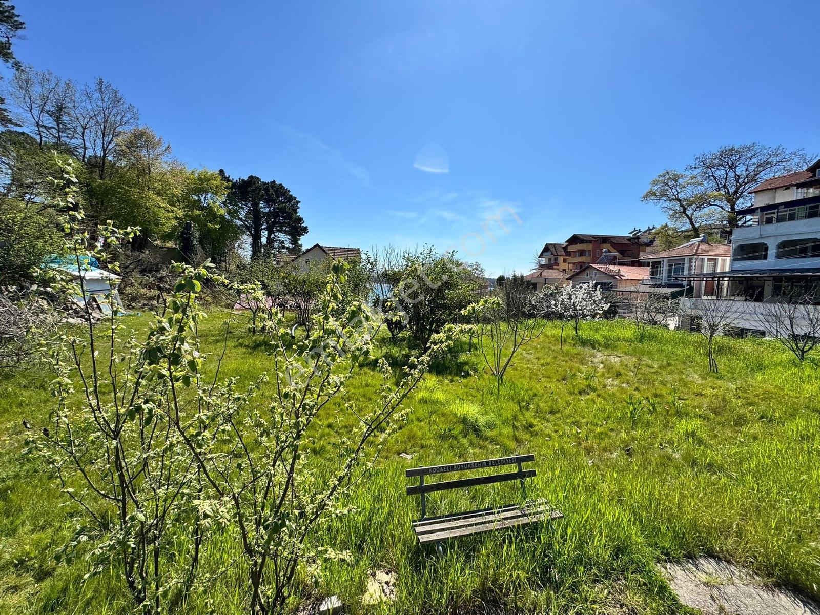 Kefkende Denize 70 Metre, Manzaralı 770 M² Villa İmarlı Arsa - Görsel 6