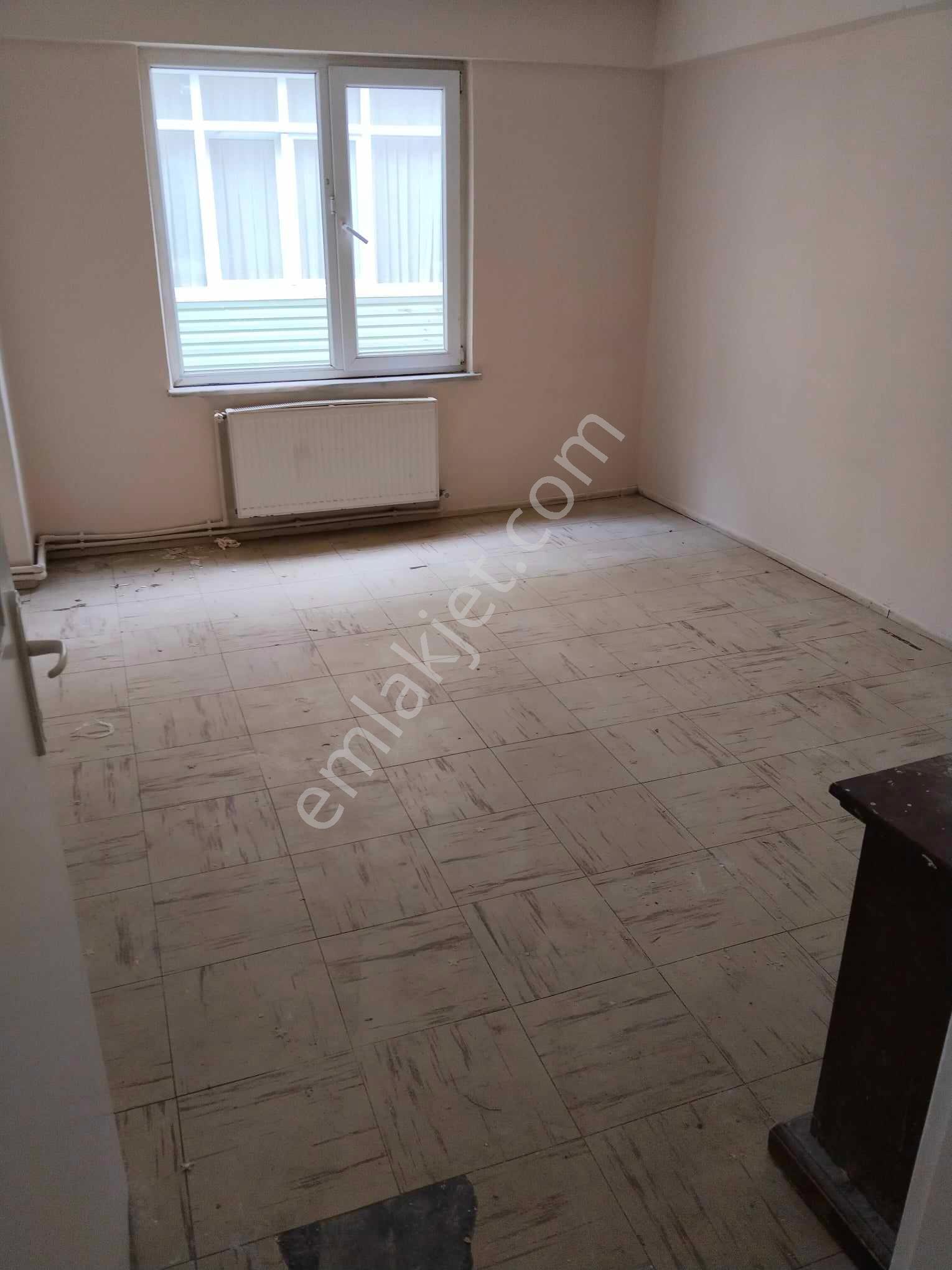 Çorluda Kiralık Daire Bahçeli Evlerde 2. Kat 2+1-100m2 - Görsel 4