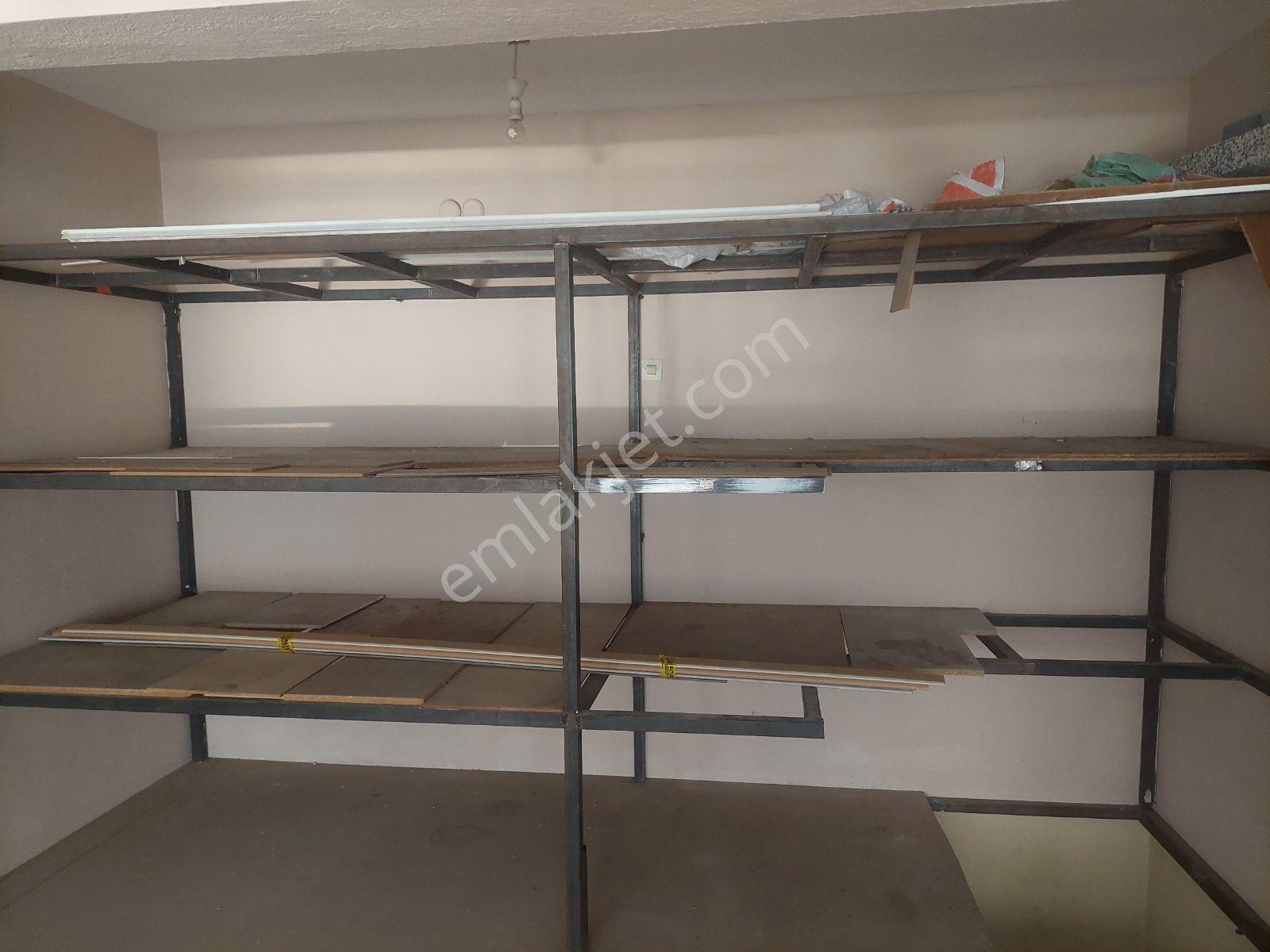 Yeşil Mahalle'de 45 M2+ 30 M2 Batarlı Satılık Dükkan - Görsel 13